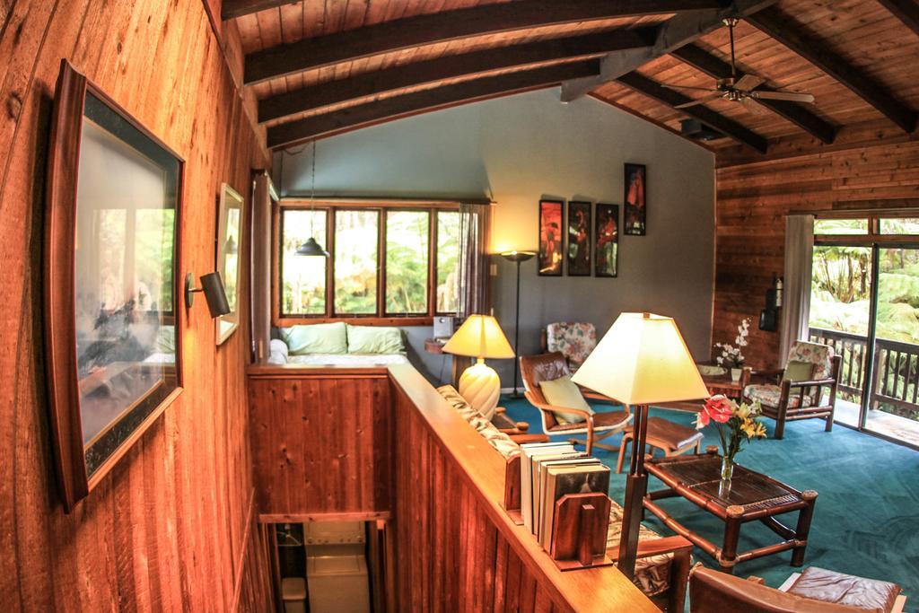 Volcano Village Lodge Bilik gambar